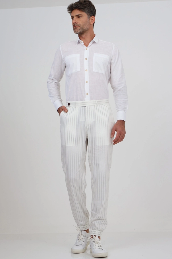 Calça Jogger em Linho com Elastano