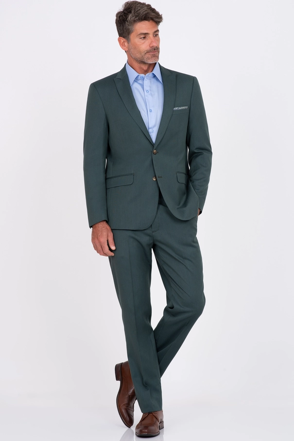 Terno Slim Fit com Lenço no Bolsinho e Calça com Ajuste
