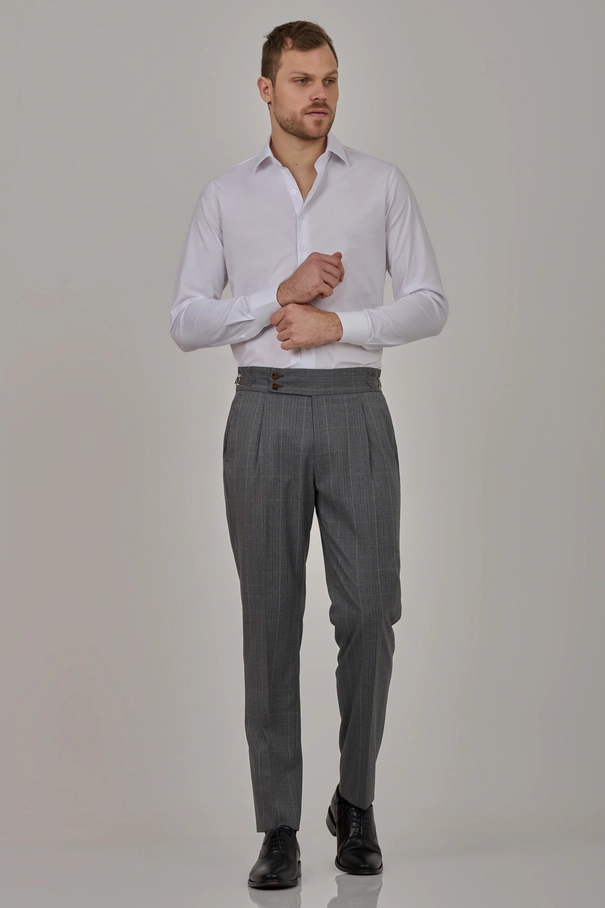 Calça Masculina Semi Baggy em Blend de Lã Xadrez com Prega e Ajuste Lateral CINZA FROST