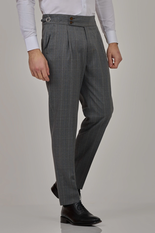Calça Masculina Semi Baggy em Blend de Lã Xadrez com Prega e Ajuste Lateral CINZA FROST