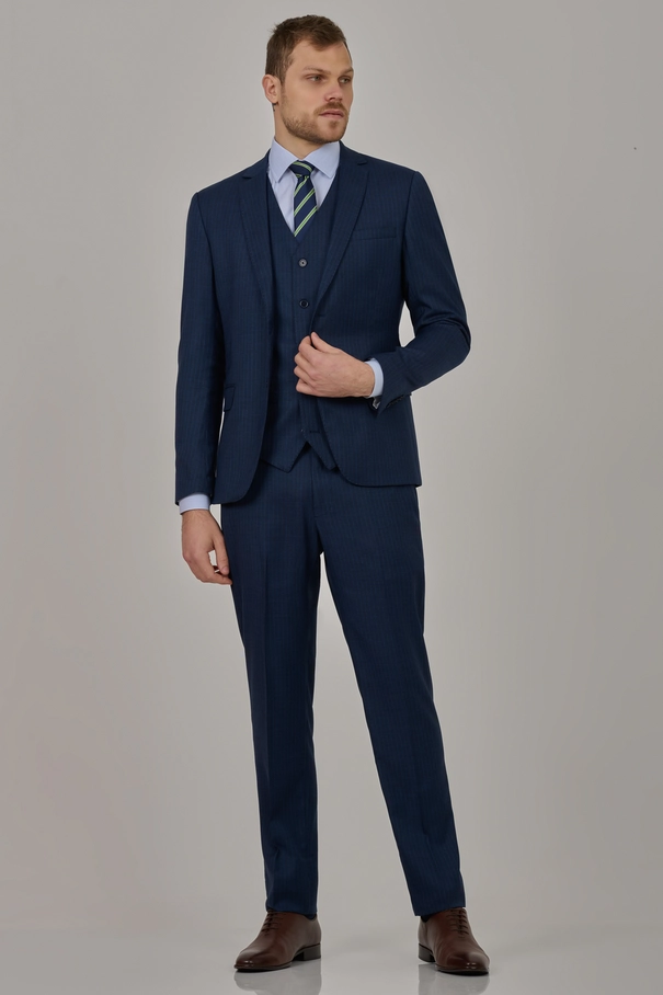 Terno Masculino Super Slim Fit com Colete e Calça com Ajuste NAVY