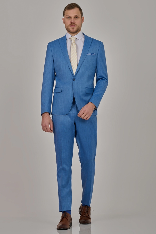 Terno Masculino Super Slim Fit com Peak Lapel e Calça com Ajuste AZUL FOREVER