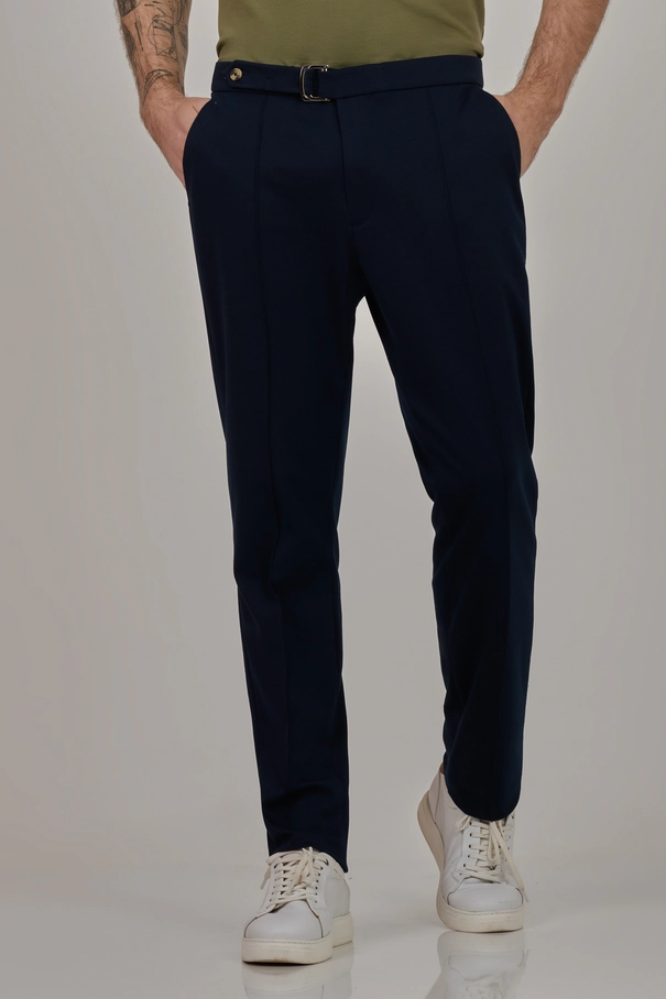 Calça Masculina Super Slim Fit em Malha com Friso Costurado NAVY