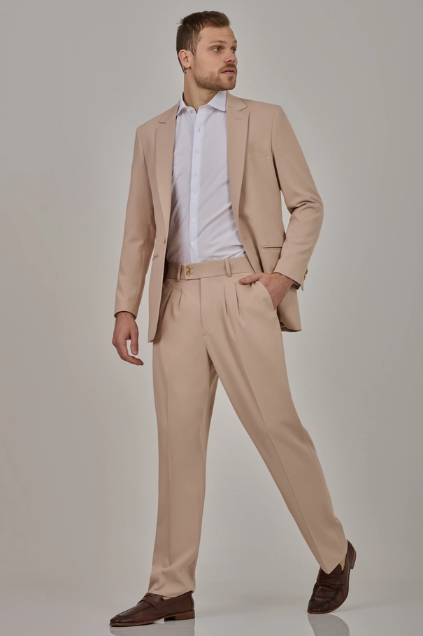 Terno Masculino Oversized com Calça Cintura Alta BEGE