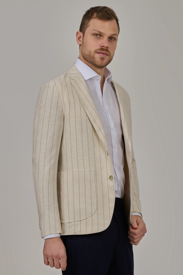 Blazer Masculino Super Slim Fit com Bolso Plaquée e Meio Forro em Blend de Linho BEGE