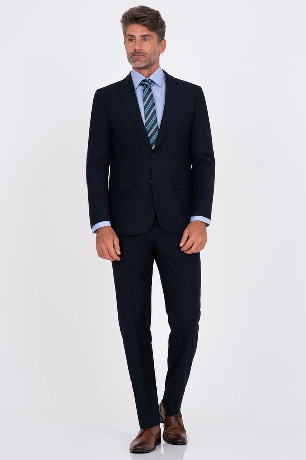 Terno Masculino Slim Fit com Forro Contrastante e Calça com Ajuste PRETO