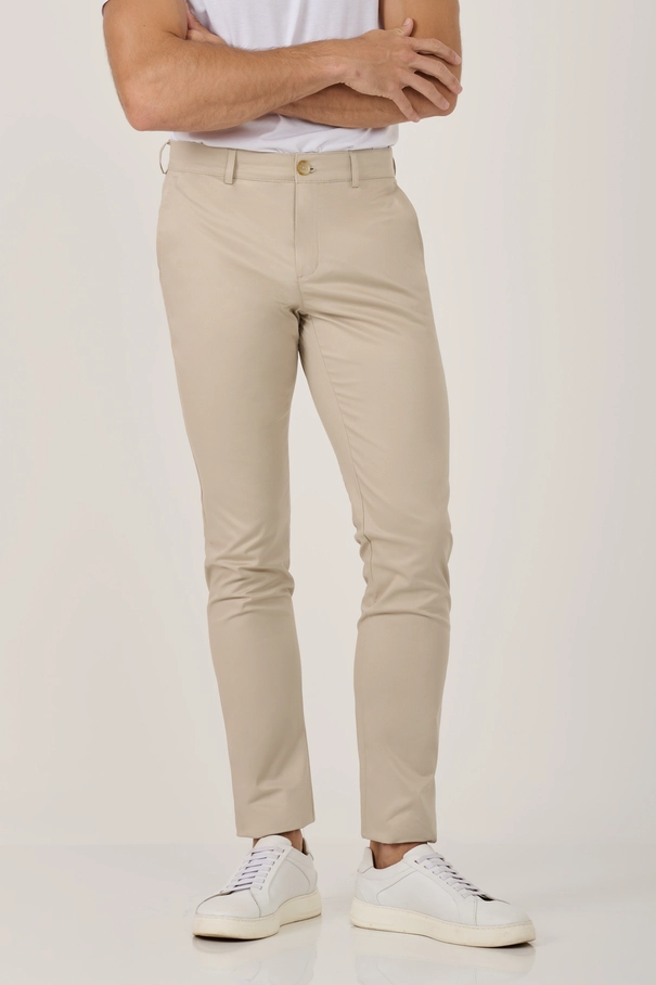 Calça Chino Slim Fit em Sarja MARINHO NOITE
