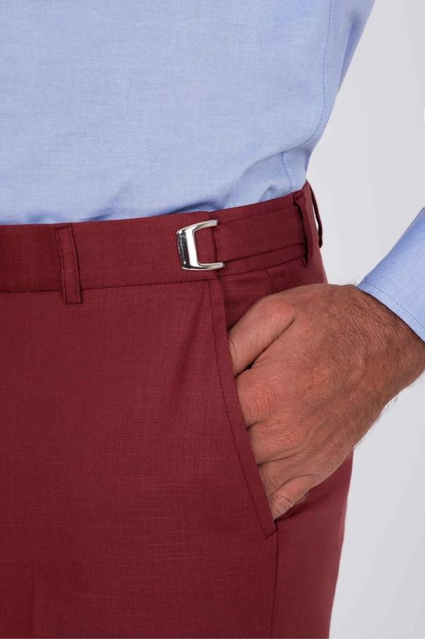 Calça Masculina Slim Fit em Alfaiataria com Ajuste RUBY