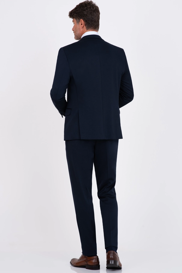 Terno Masculino Super Slim Fit em Malha e Calça com Ajuste PRETO