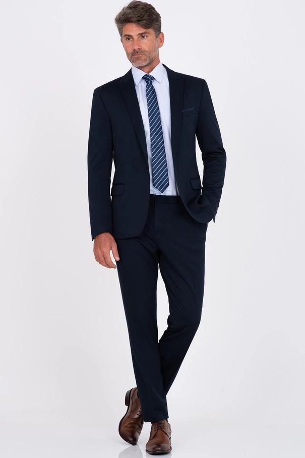 Terno Masculino Super Slim Fit em Malha e Calça com Ajuste PRETO