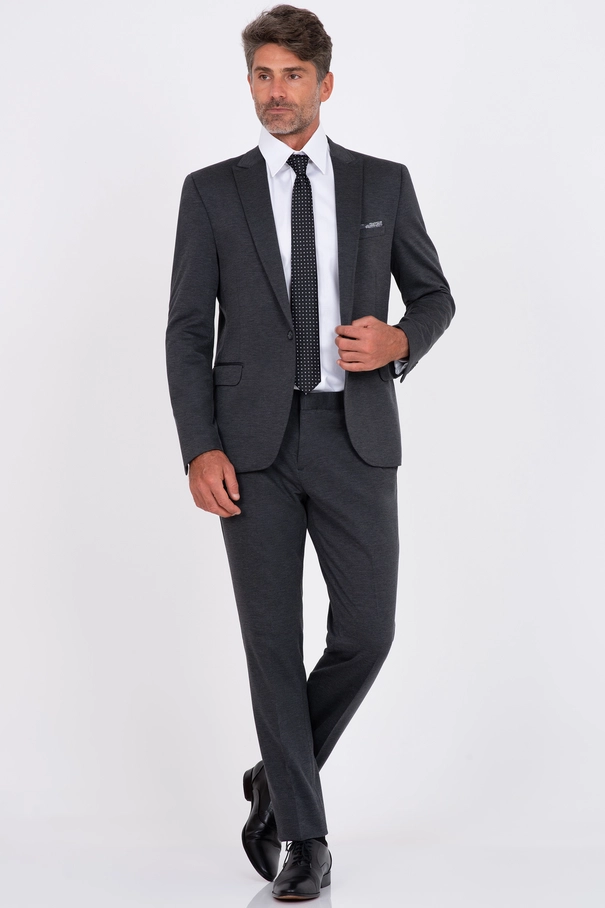 Terno Masculino Super Slim Fit em Malha e Calça com Ajuste PRETO