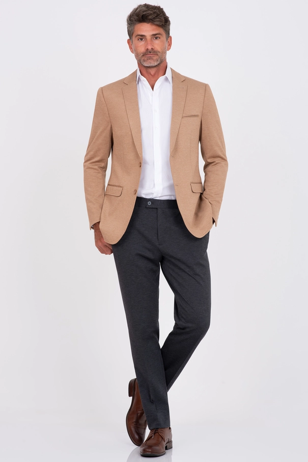 Blazer Masculino Super Slim Fit em Malha com Forro Listrado. VERDE JASPER