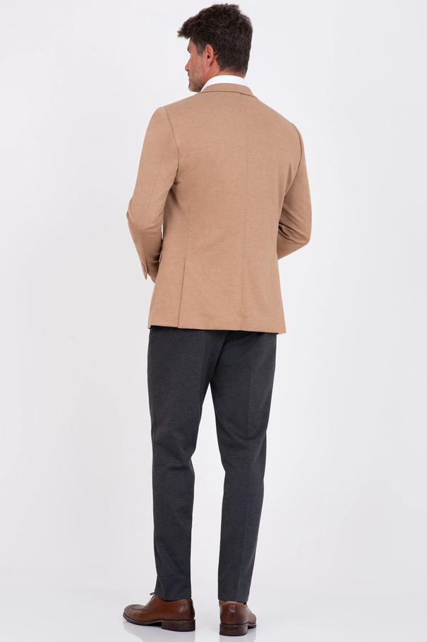 Blazer Masculino Super Slim Fit em Malha com Forro Listrado. VERDE JASPER